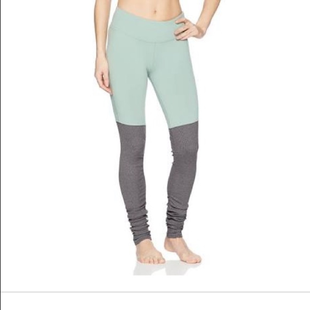 Alo Yoga Goddess Pant